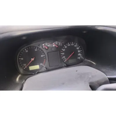 Transporter T4 gösterge saati