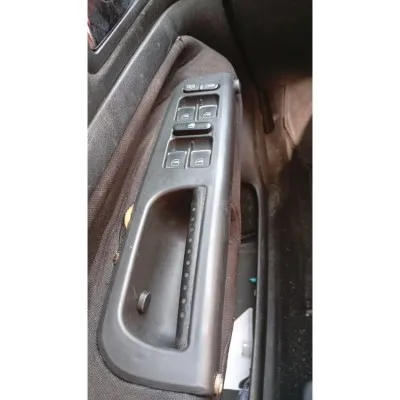 1998 2000 model Bora çıkma orijinal sol ön cam anahtarı