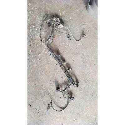 97-01 Volkswagen Polo classıc 1.6 enjektör tesisatı çıkma orjinal