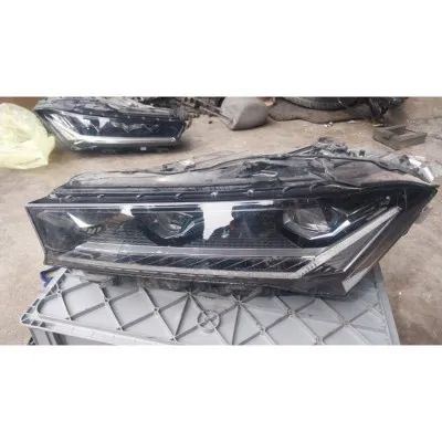 3p1.941.015.b Skoda superb 2023 2026 sol taraf kristal led Xenon far çıkma orijinal