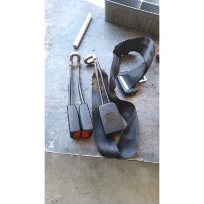 2001 model Volkswagen Polo classıc sağ sol arka emniyet kemer karşılığı çıkma orjinal