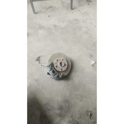 Transporter T4 iki buçukluk sol ön taşıycı