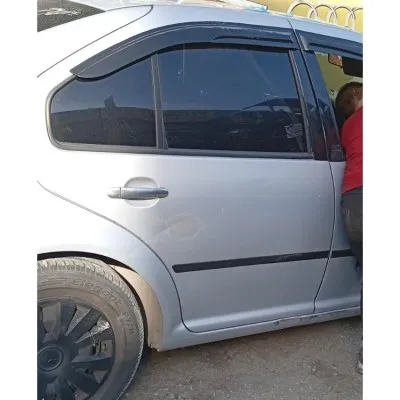 Volkswagen Bora 1998-2000 model çıkma orijinal sağ arka kapı