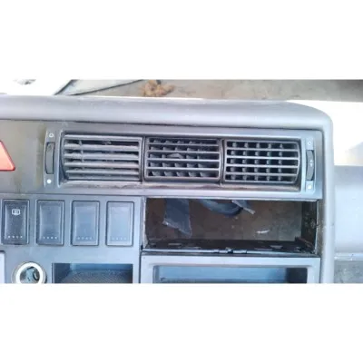 Volkswagen Transporter T4 Orta üfleme ızgarası çıkma orjinal
