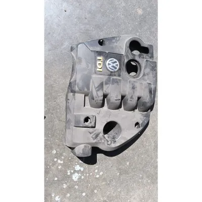 Volkswagen Passat b5,5 motor üst plastik kapağı 038103925e