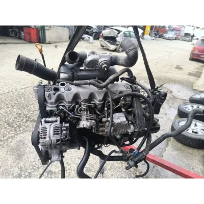 Volkswagen Transporter T4 2.5  2.4 TDI şarj dinamosu 