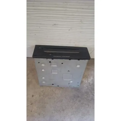 2015-2020 MODEL VOLKSWAGEN PASSAT B8 3q0035819 NUMARALI RADYO CD ÜNİTESİ