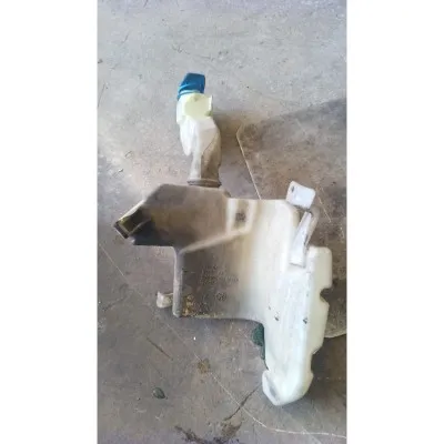 Volkswagen Passat B5.5 1.9 tdı su fıskiye bidonu çıkma orjinal 3B0955459AF