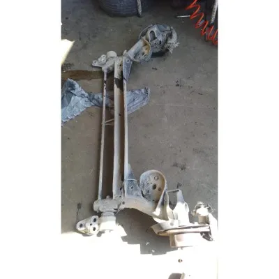 01-05 model Volkswagen Passat B5.5 arka dingil çıkma orjinal