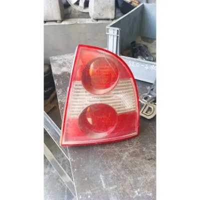 01-05 model Volkswagen Passat B5.5 çıkma orjinal sağ arka stop