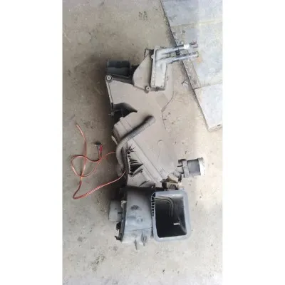 01-05 model Volkswagen Passat B5.5 1.9 tdı çıkma orjinal kalorifer kutusu 741120280F