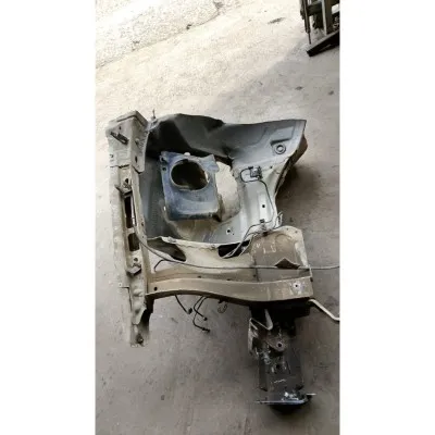 Volkswagen Passat b5.5 sol ön tüfek şase amortisör kulesi