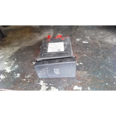 01-05 model Volkswagen Passat B5.5 Esp Düğmesi 3b0927134a Çıkma