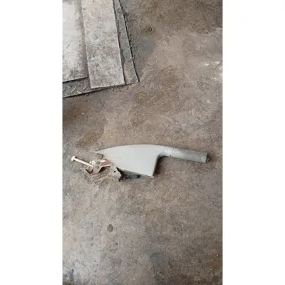 2001 Polo Hatchback çıkma orijinal el fren tabancası