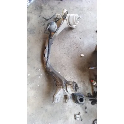 2011-2019 model Porsche Panamera 3.0 tdı ön motor traversi çıkma orjinal 7L8199207A