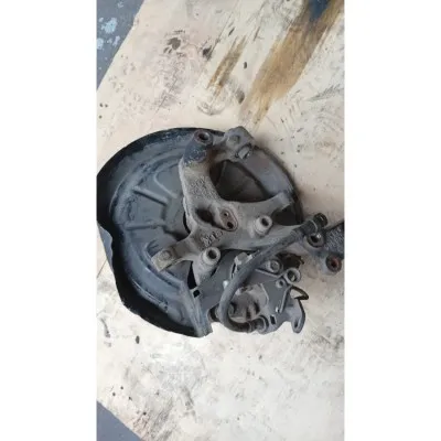 Volkswagen Bora Jetta çıkma orijinal arka taşıyıcı sağ taraf