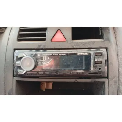 2001 Polo Hatchback çıkma orijinal teyp