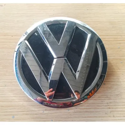 2016-2020 model Volkswagen Caddy Tiguan touran ve touareg ön panjur arması çıkma orjinal 2K5853600