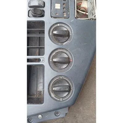 2000 model Volkswagen LT 35 volt çıkma orijinal kalorifer kumanda paneli
