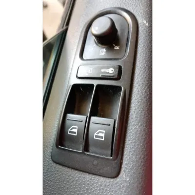 Volkswagen Transporter T5 cam açma tuşları kapı kilitleme tuşu ve sol dikiz ayna kontrolü anahtarı