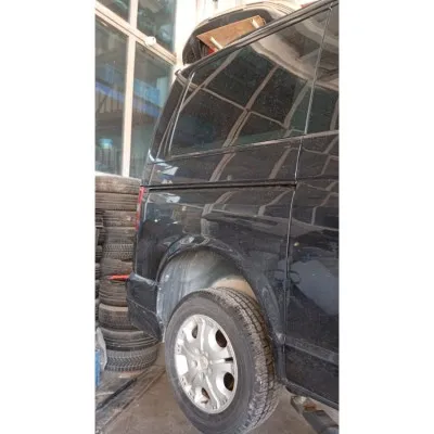 Volkswagen Transporter T5 çıkma orijinal sağ arka çamurluk