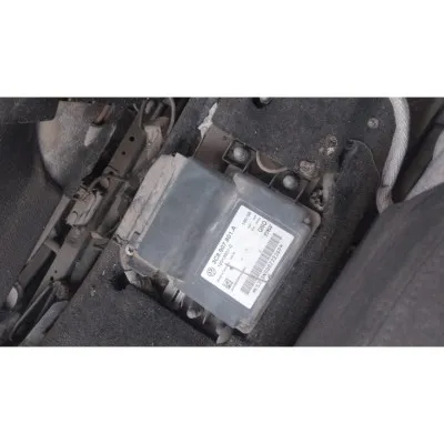 volkswagen Passat B6 el fren beyni 3c8907801a