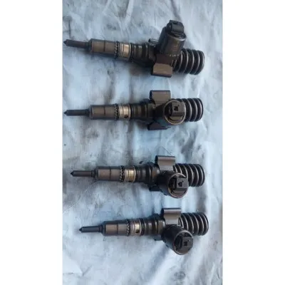 03g130073g Bosch enjektör 0414720404 Audi A6 C6 2.0 tdı bre blb çıkma test edilmiş sağlam orjinal enjektör takımı