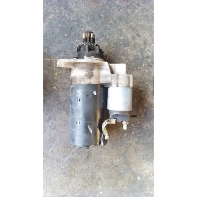 Volkswagen Transporter T5 2.5 130 luk çıkma orjinal marş dinamosu