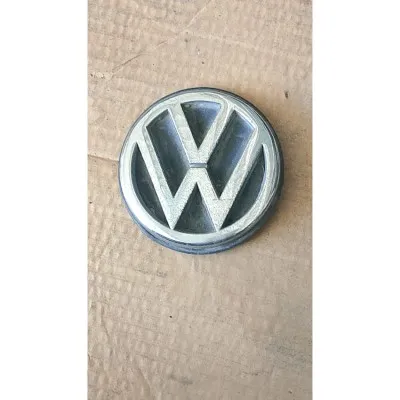 97-2001 model vw Polo Classic bagaj arması çıkma orjinal