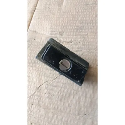97-2001 model vw Polo Classic bagaj açma düğmesi çıkma orjinal