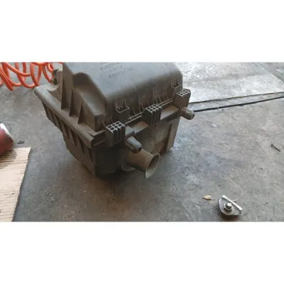 Volkswagen Transporter T4 1997 2002 model çıkma orijinal hava filtre kutusu