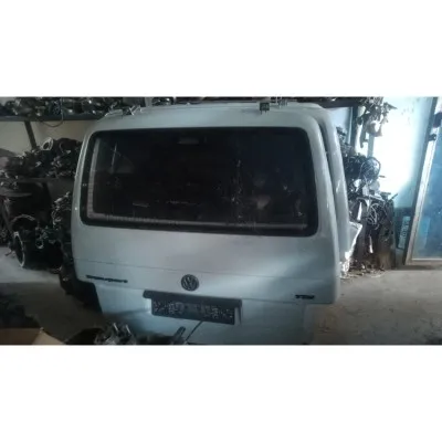 Volkswagen Transporter T4 çıkma orjinal arka bagaj kapağı beyaz renk hatasız