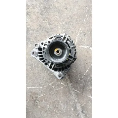 Volkswagen volt LT 2.5 tdı  çıkma orjinal şarj dinamo bağlantı kulağı 074145169F