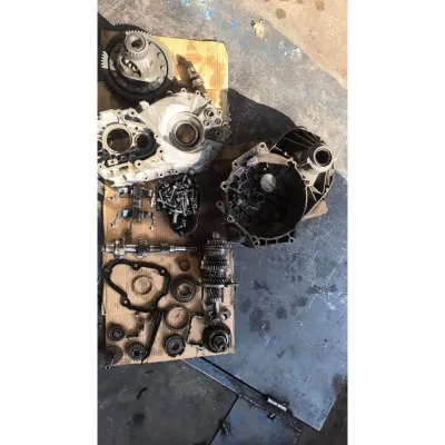 Volkswagen Transporter T5 1.9 TDI 2004-2010 modeller arası ayna maruti dişlisi