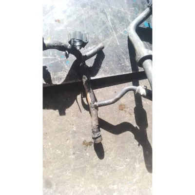 Volkswagen Transporter T5 1.9 tdı çıkma orjinal Demir su borusu