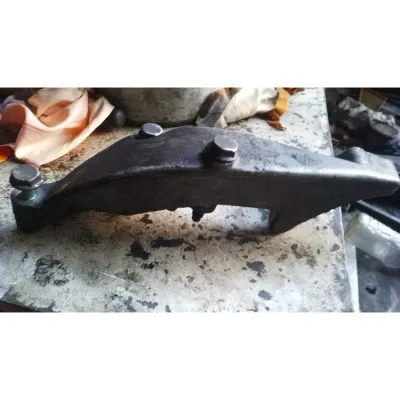 Volkswagen Transporter T4 2.5 tdı çıkma orjinal akis bağlantı kütüğü çıkma orjinal 02G409905