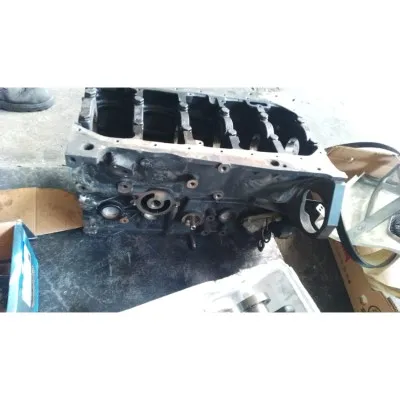 Volkswagen crafter 2.5 tdı 5 silindir çıkma orjinal motor bloğu