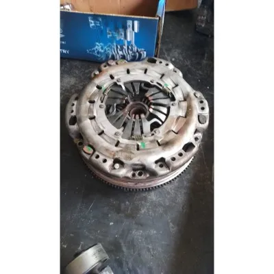 Volkswagen crafter 2.5 tdı çıkma orjinal Baskı balata volant seti