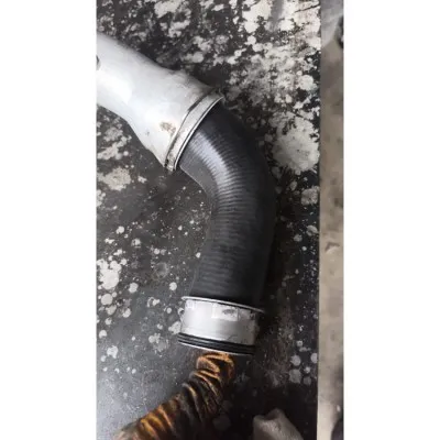 Volkswagen Transporter T5 1.9 TDi intercol boruları