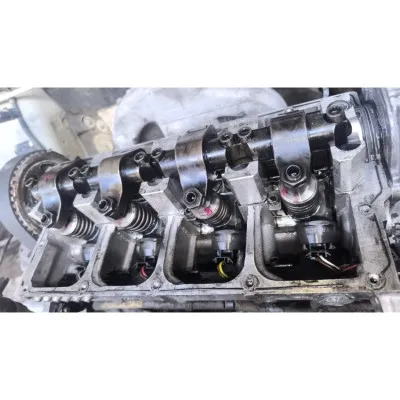 Volkswagen Transporter T5 1.9 TDI çıkma orijinal enjektör  038 130 073 ag