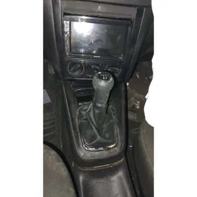 Volkswagen Bora 2001  vites